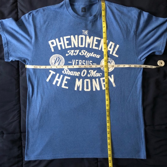WWE licensed WrestleMania 33 T-shirt- “AJ Styles vs Shane O Mac” - Large - Picture 7 of 10